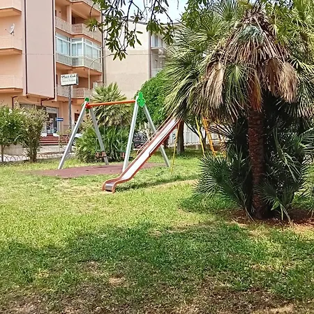 Al Primo Piano 22 *